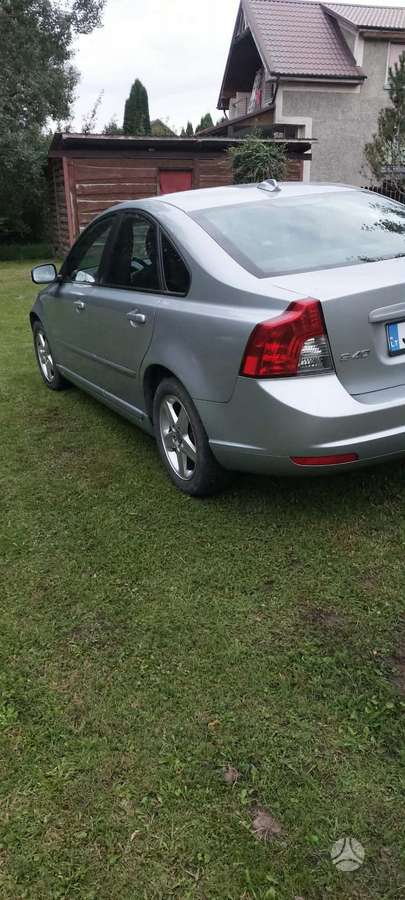 Volvo S40 - 1