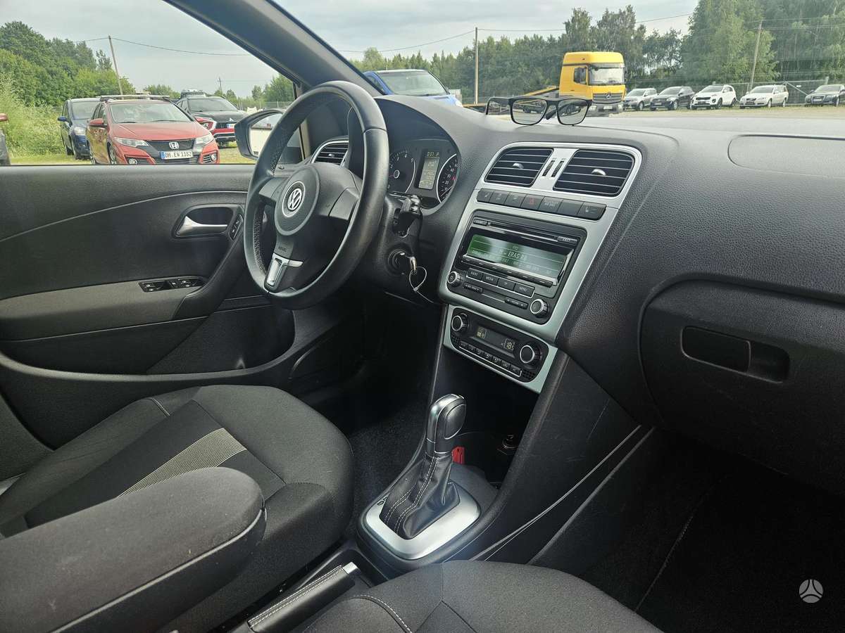 Volkswagen Polo - 10