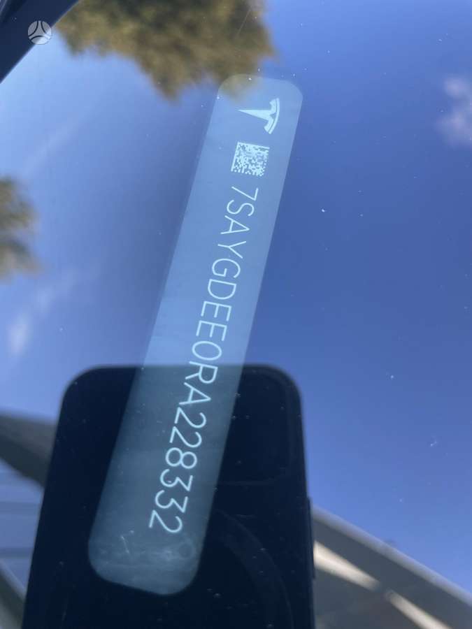 Tesla Model Y, 81 kWh, mpv / minivan