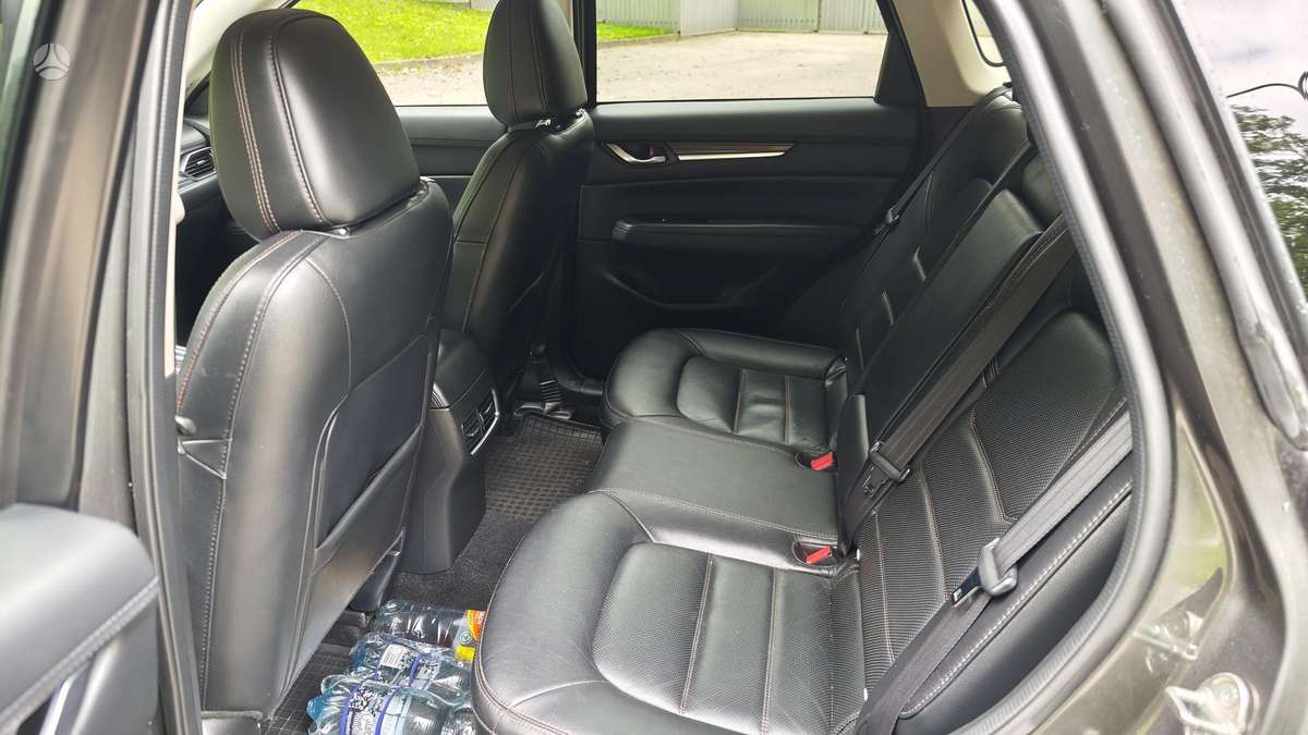 Mazda CX-5, 2.5 l., off-road / crossover