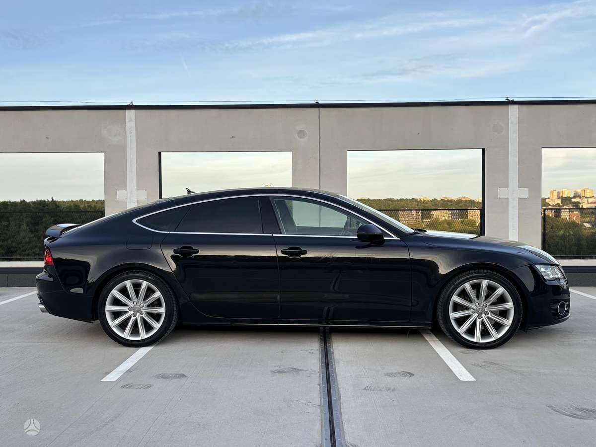 Audi A7, 3.0 l., hatchback