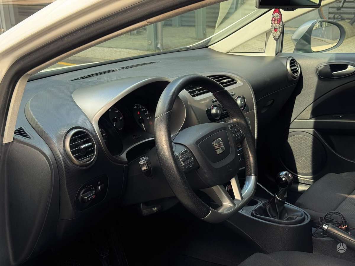 Seat Leon, 2.0 l., Хэтчбек