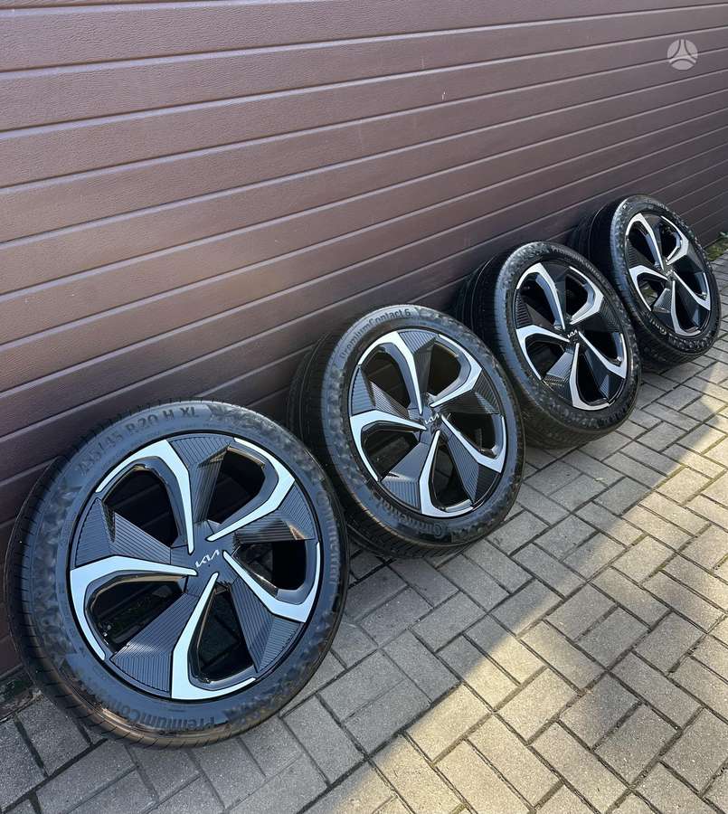 KIA EV6, lengvojo lydinio, R20