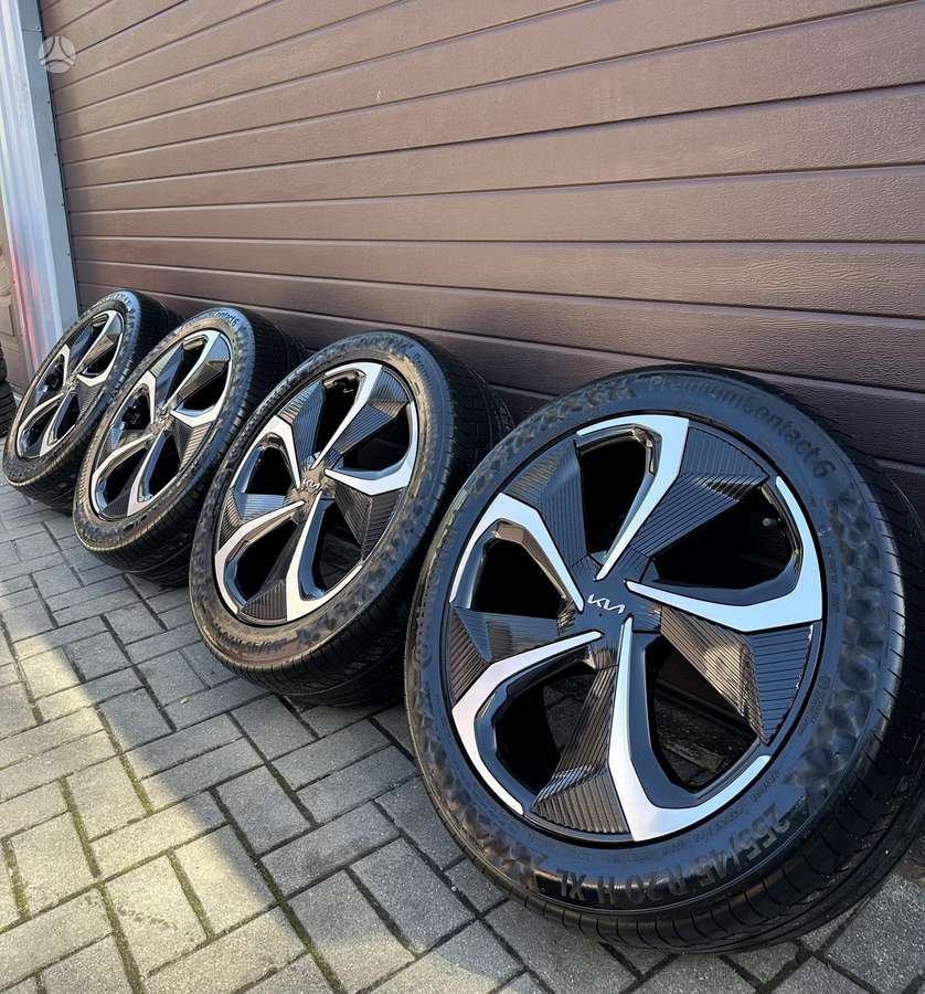 KIA EV6, lengvojo lydinio, R20