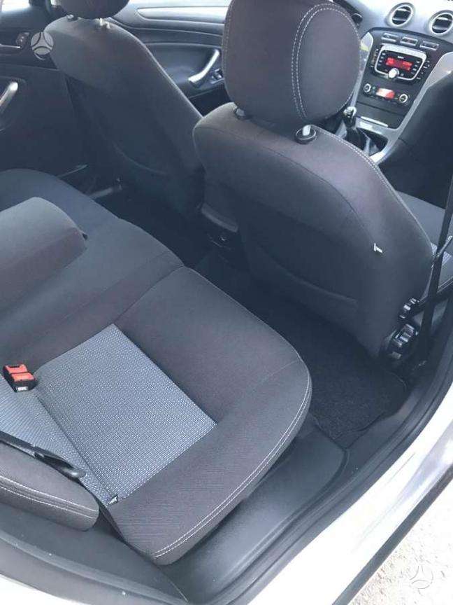 Ford Mondeo, 2.0 l., hatchback