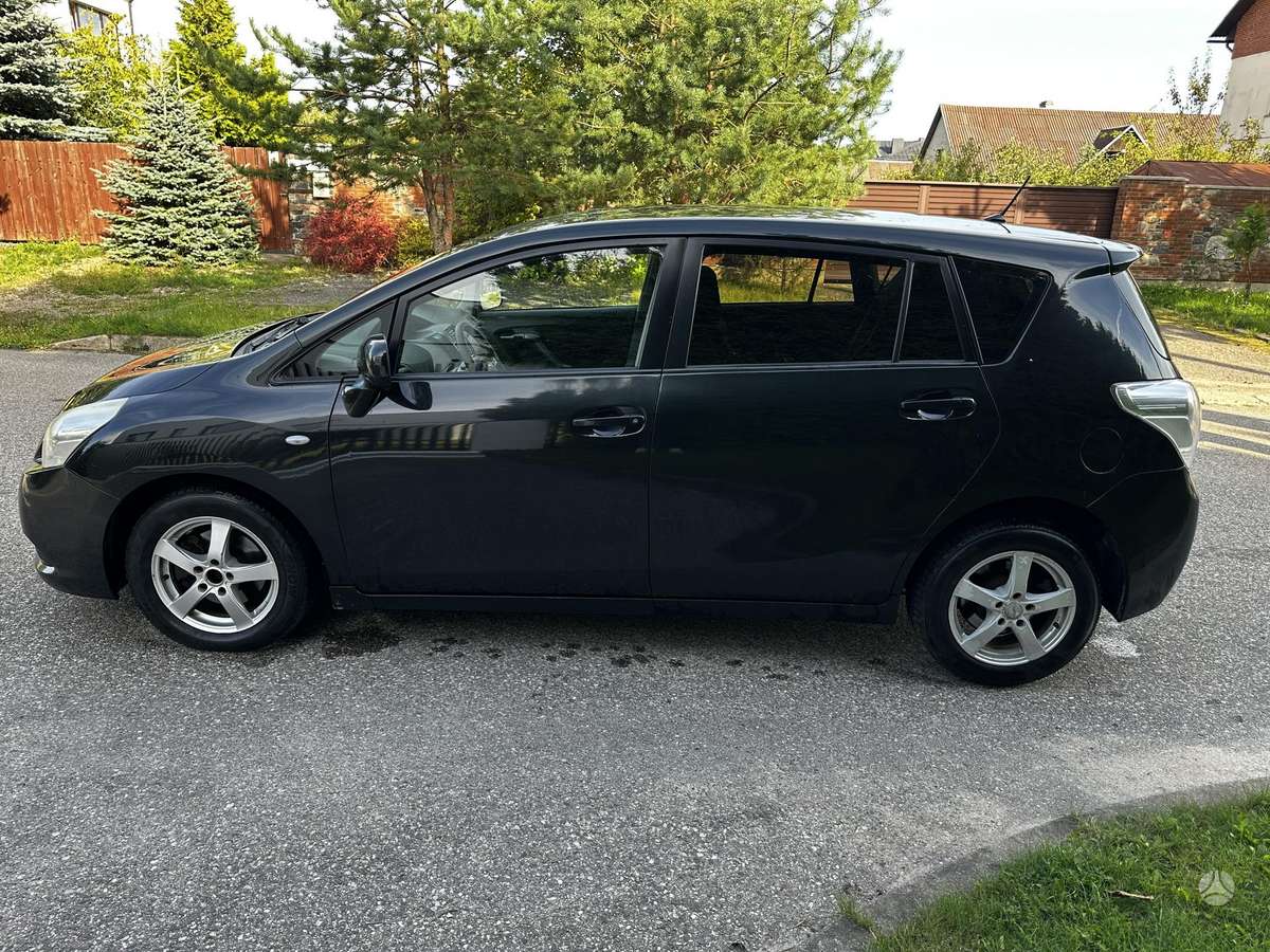 Toyota Verso - 8