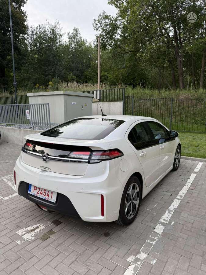 Opel Ampera, 1.4 l., hatchback