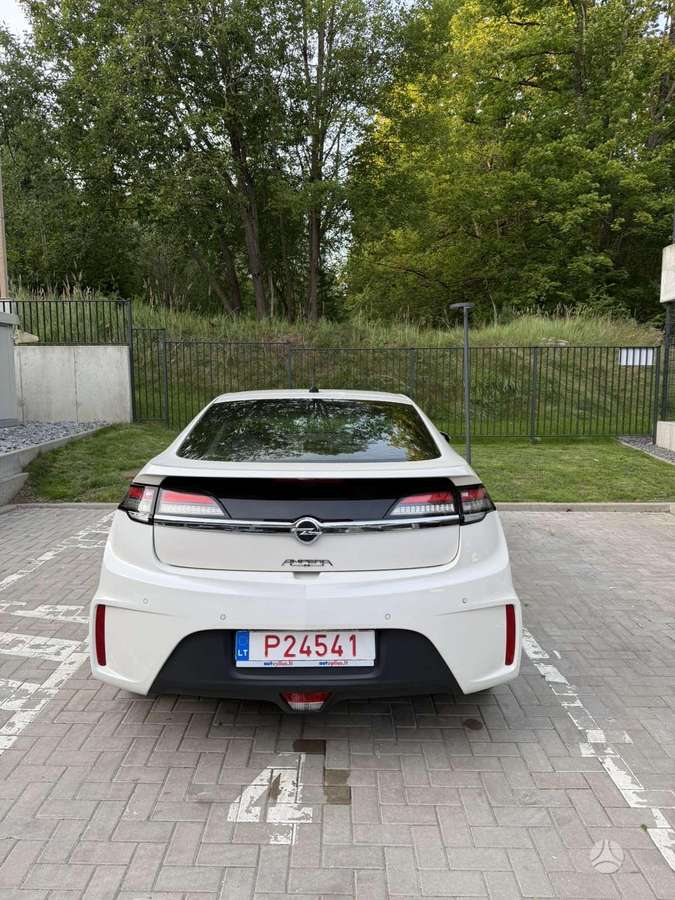 Opel Ampera, 1.4 l., hatchback