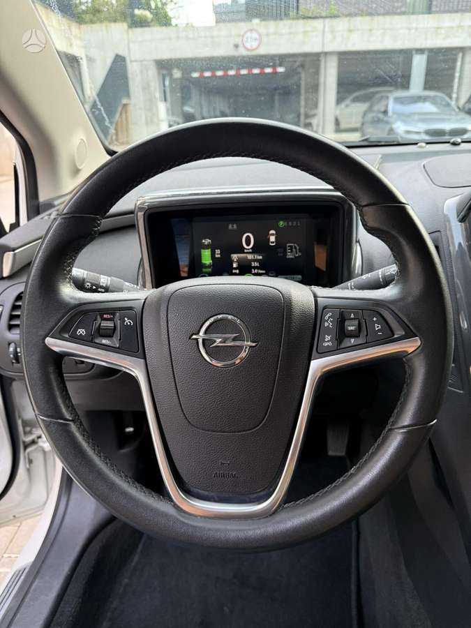 Opel Ampera, 1.4 l., hatchback