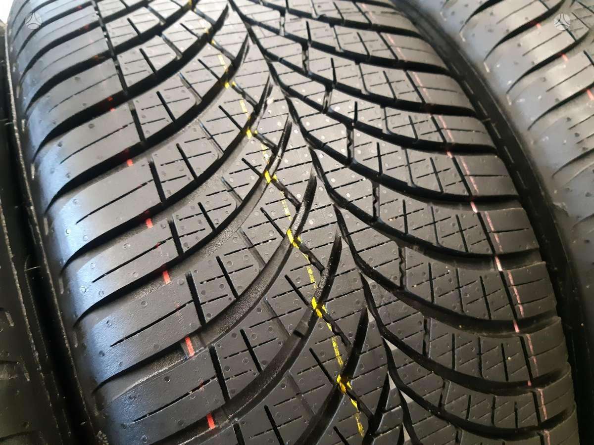 Goodyear 2025m 95% Vector4S GEN-3., winter 255/50 R19