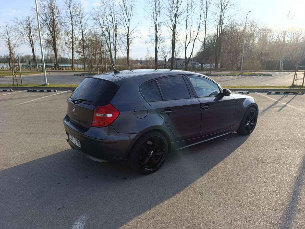 BMW 120, 2.0 l., Хэтчбек