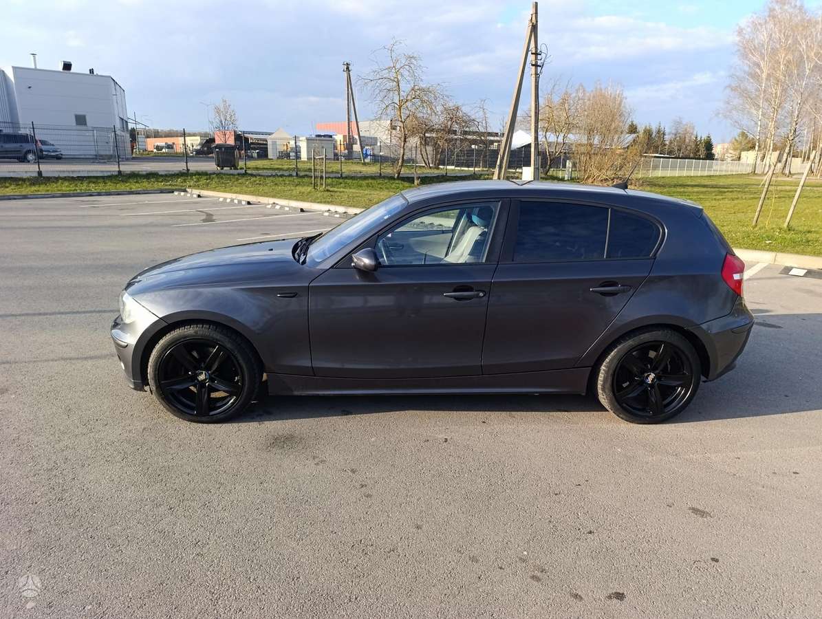BMW 120, 2.0 l., Хэтчбек