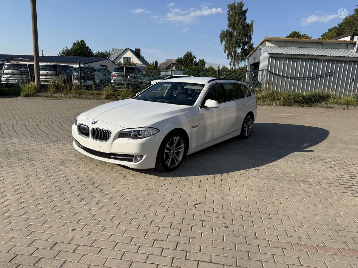 BMW 520, 2.0 l., Универсал
