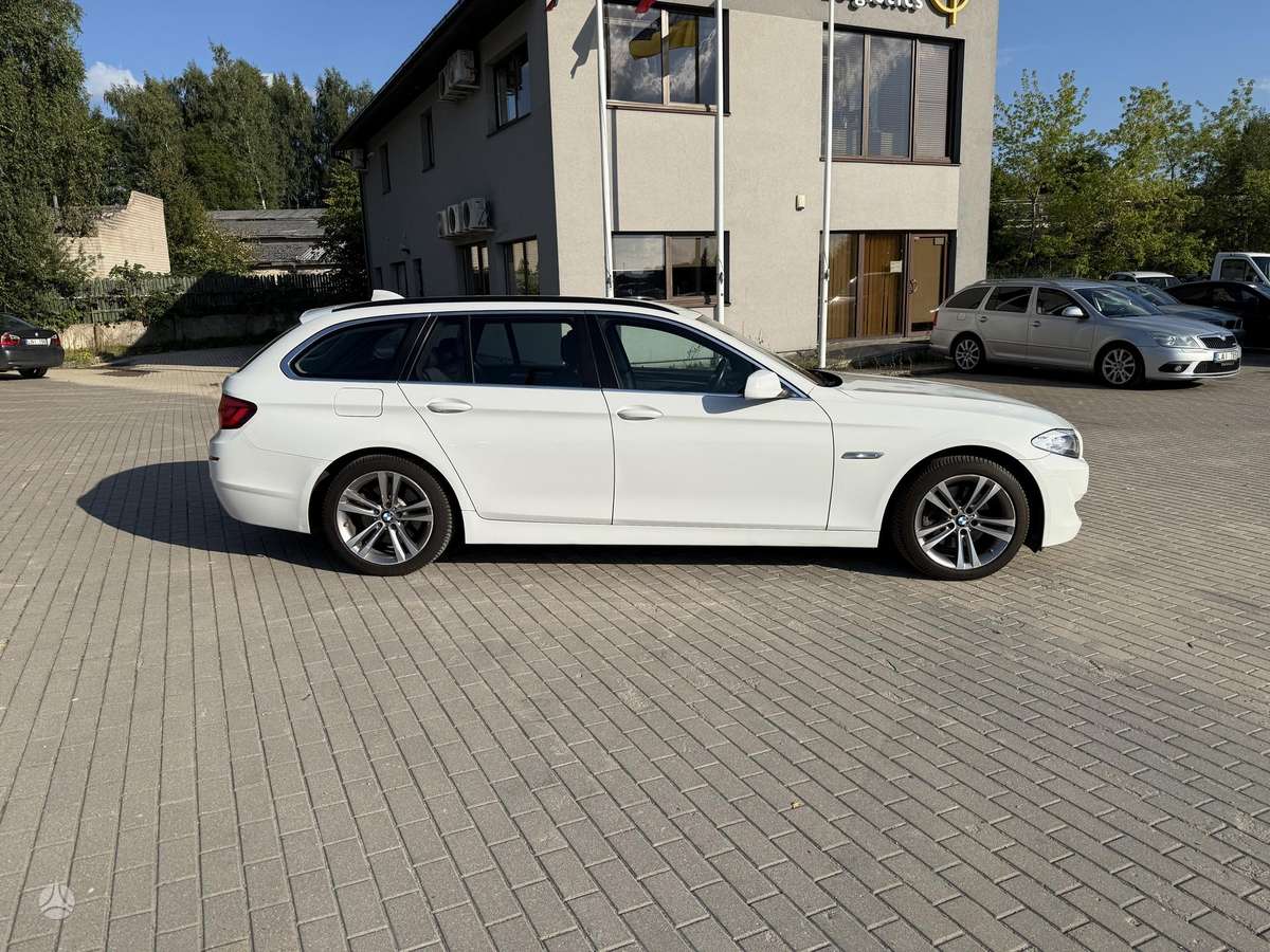BMW 520, 2.0 l., Универсал