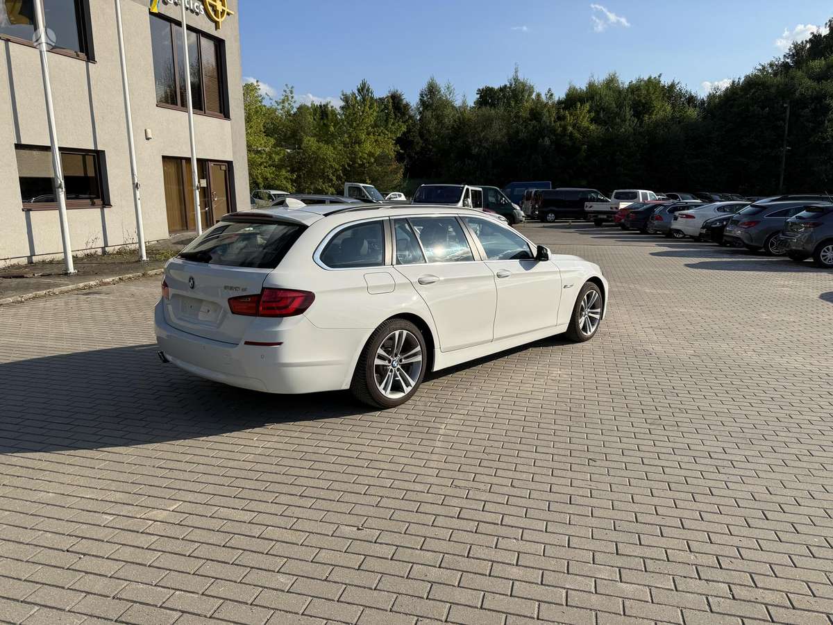 BMW 520, 2.0 l., Универсал