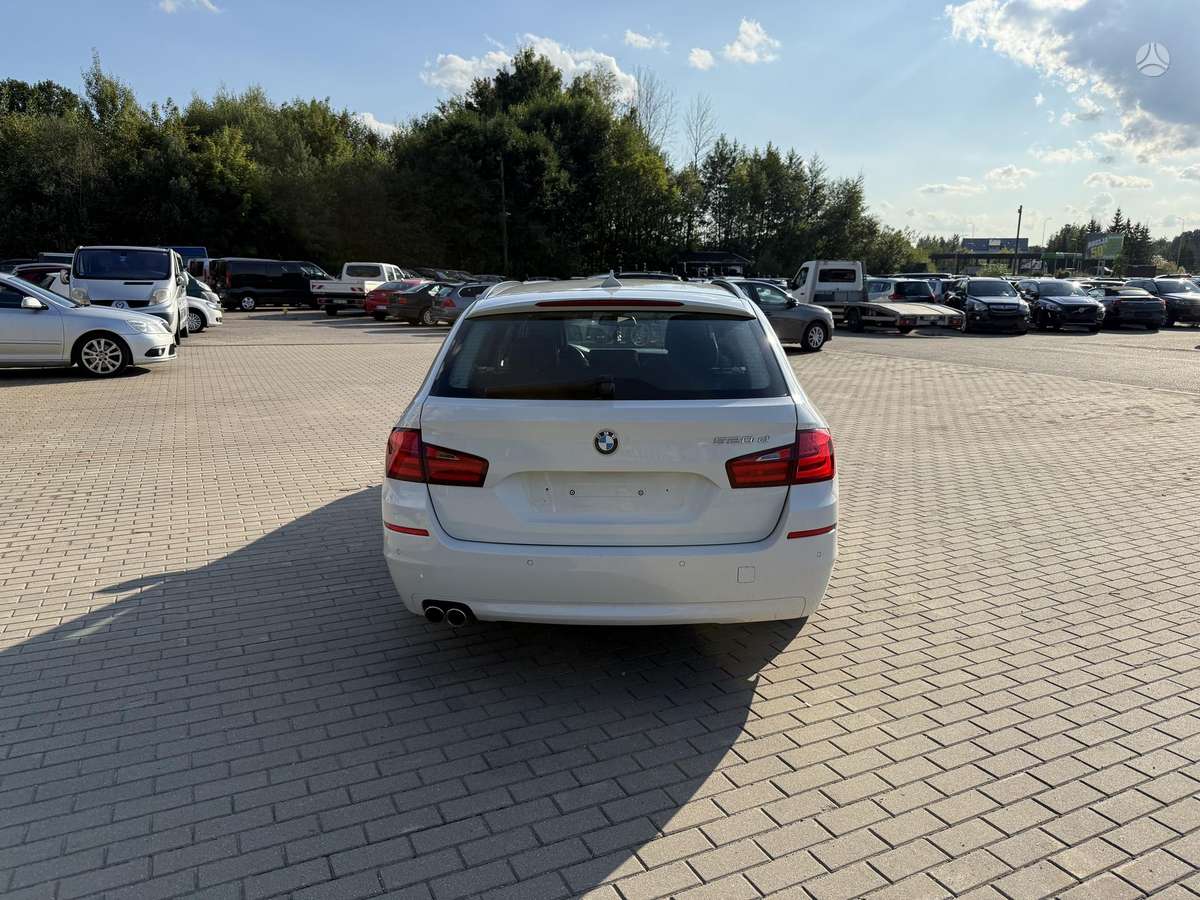 BMW 520, 2.0 l., Универсал