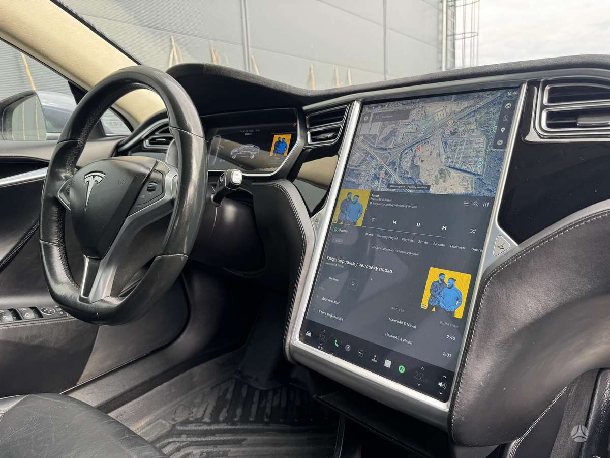 Tesla Model S, 90 kWh, hatchback