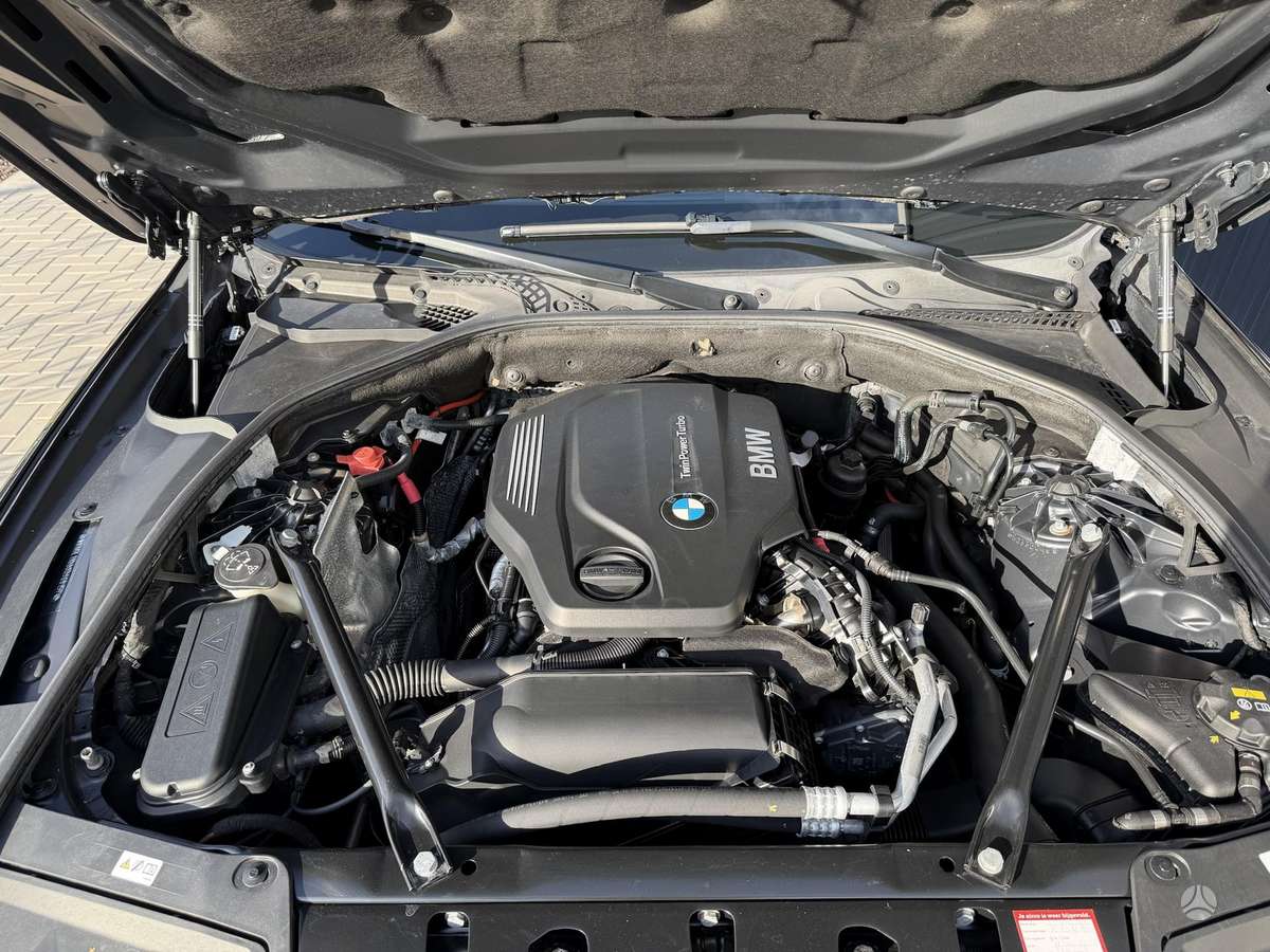 BMW 518 - 12