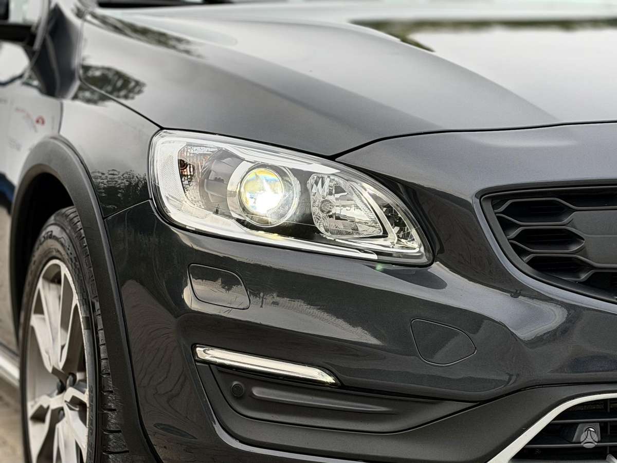 Volvo V60, 2.0 l., Универсал