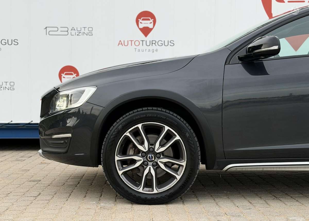 Volvo V60, 2.0 l., Универсал