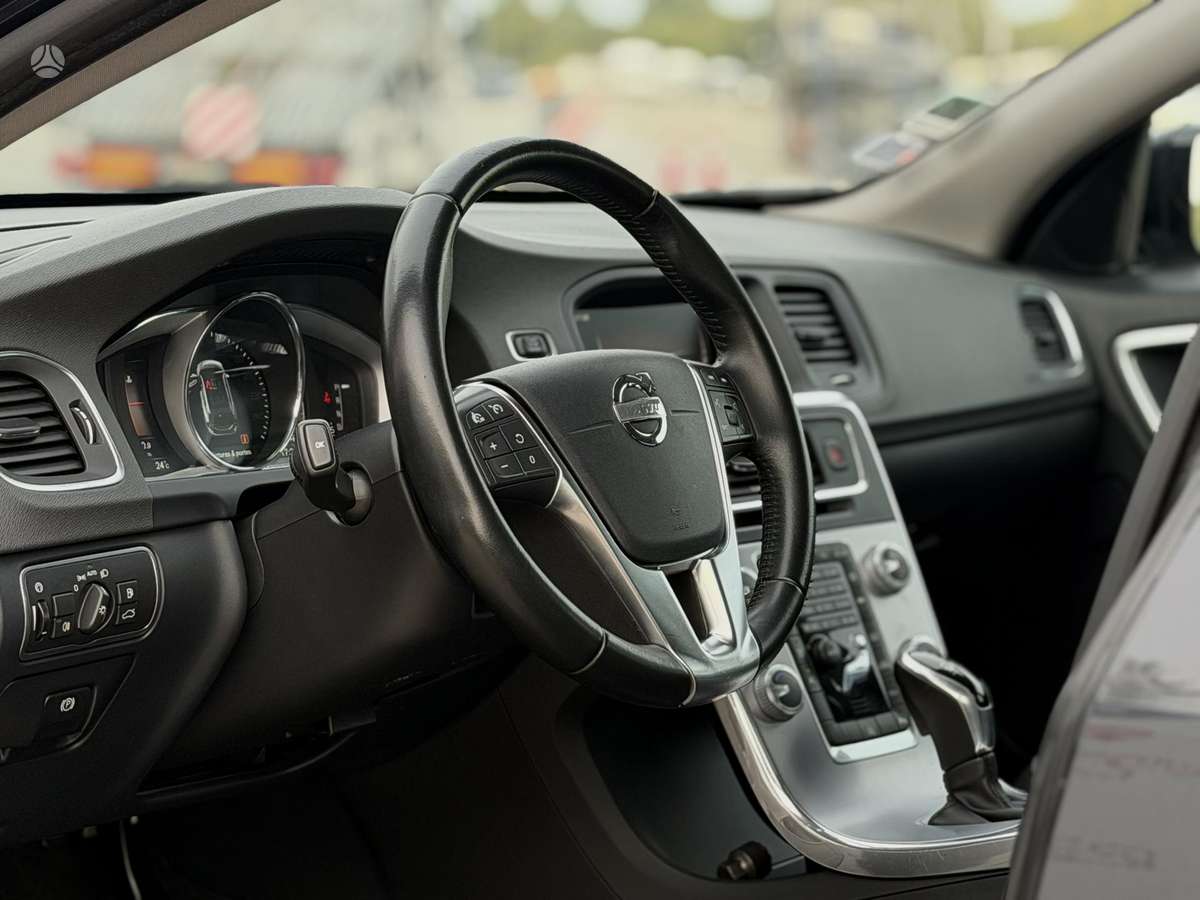 Volvo V60, 2.0 l., wagon