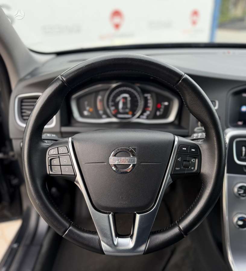 Volvo V60, 2.0 l., Универсал