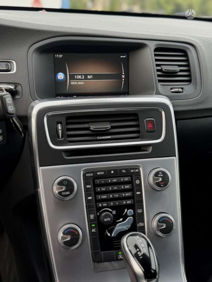 Volvo V60, 2.0 l., Универсал