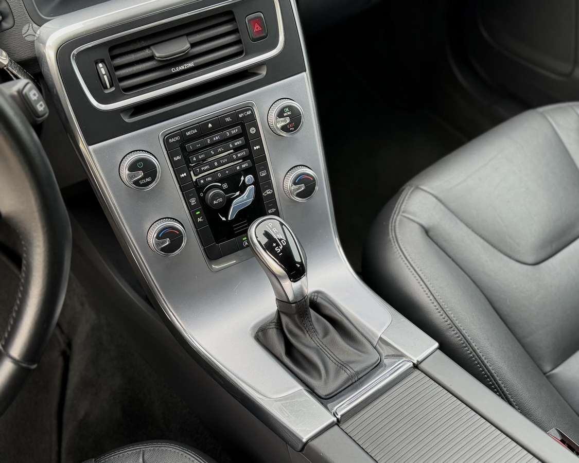 Volvo V60, 2.0 l., wagon