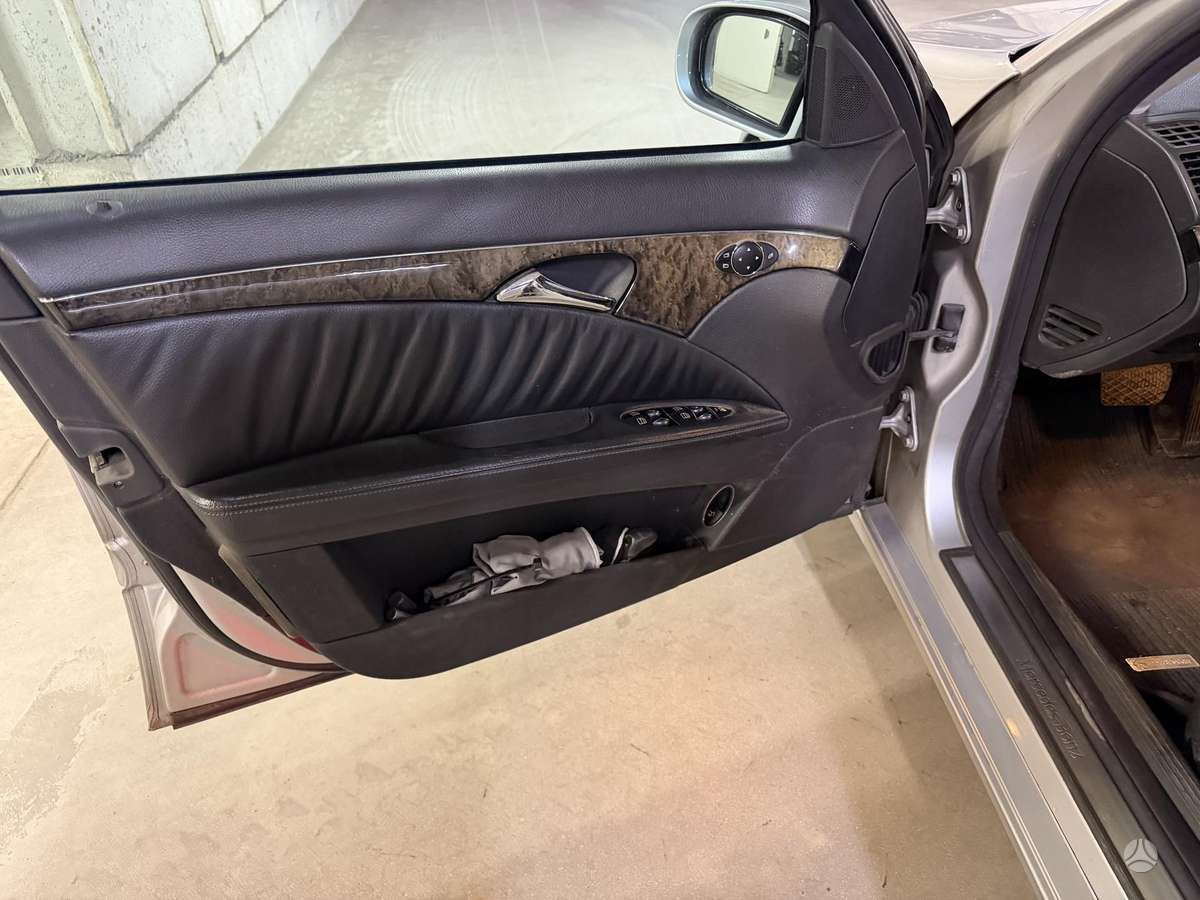 Mercedes-Benz E320, 3.2 l., Универсал