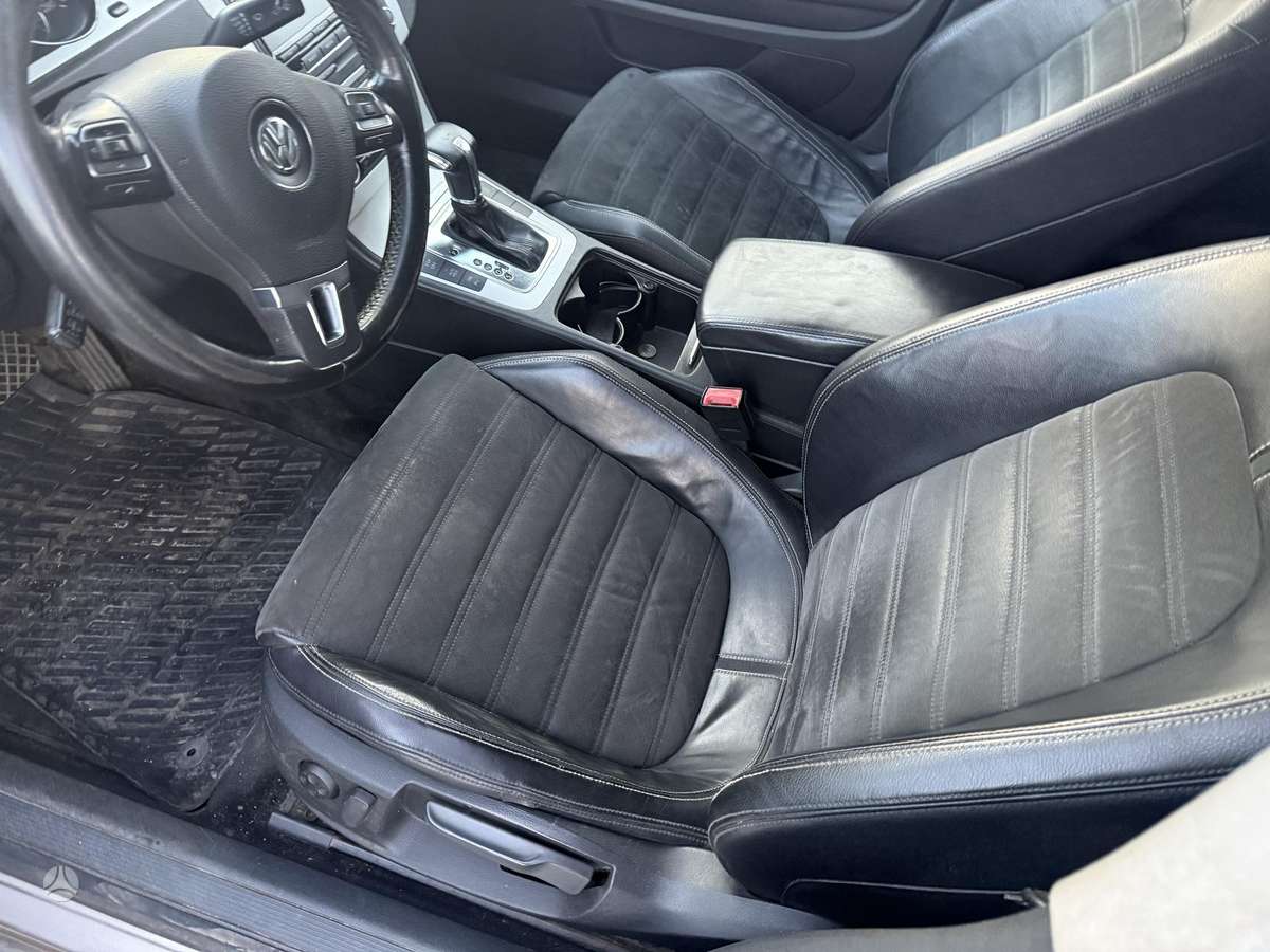 Volkswagen Passat CC - 12