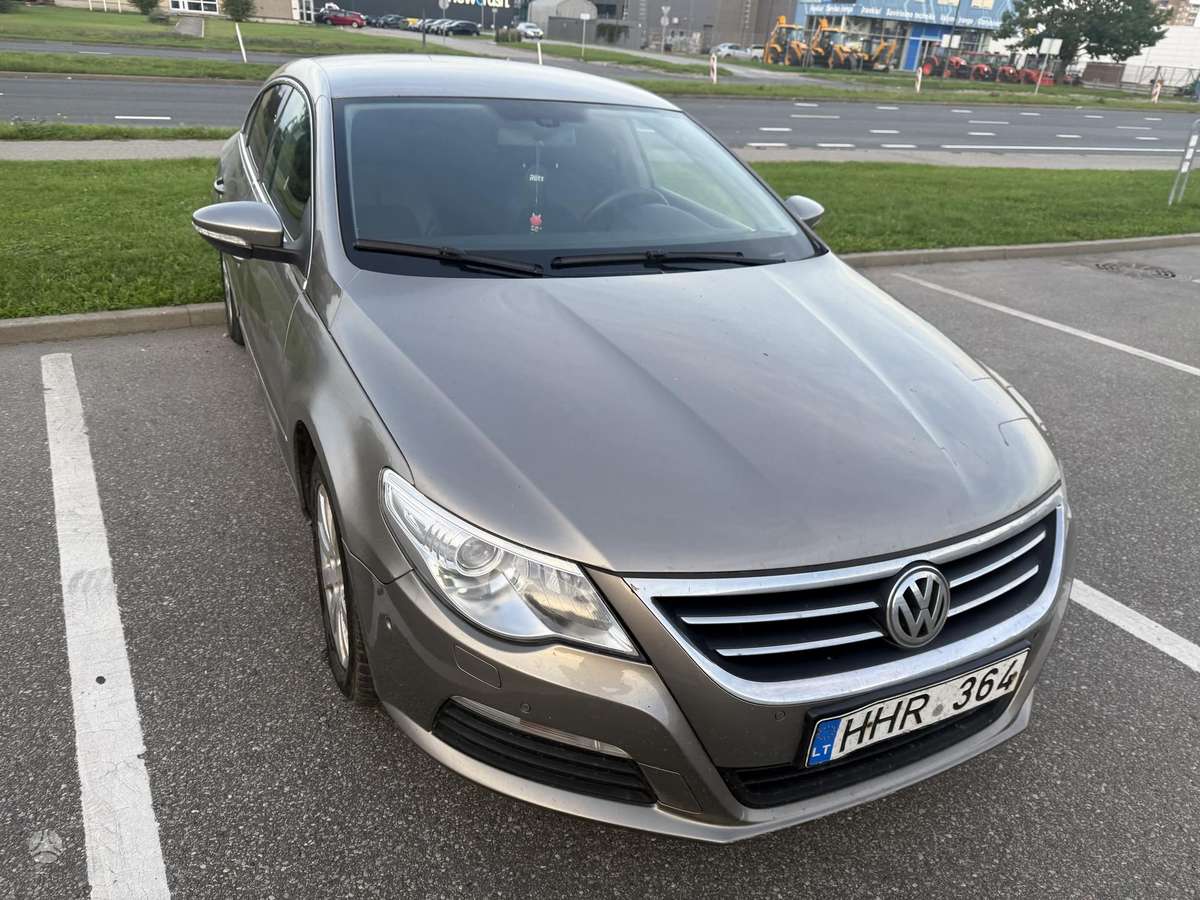 Volkswagen Passat CC - 4