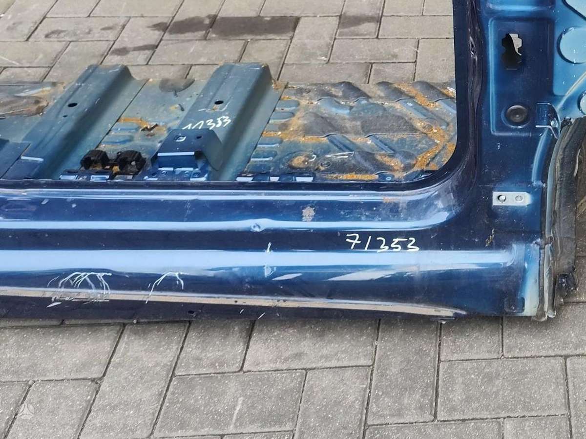 Cupra Born hood (front, rear)