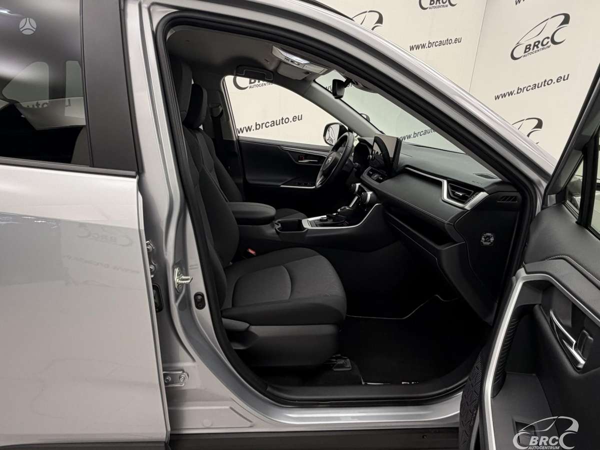 Toyota RAV4 - 5