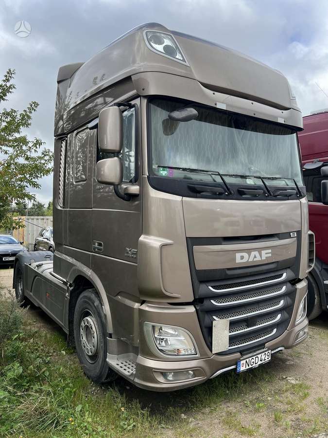 DAF 460 XF FT, 2 спальных места