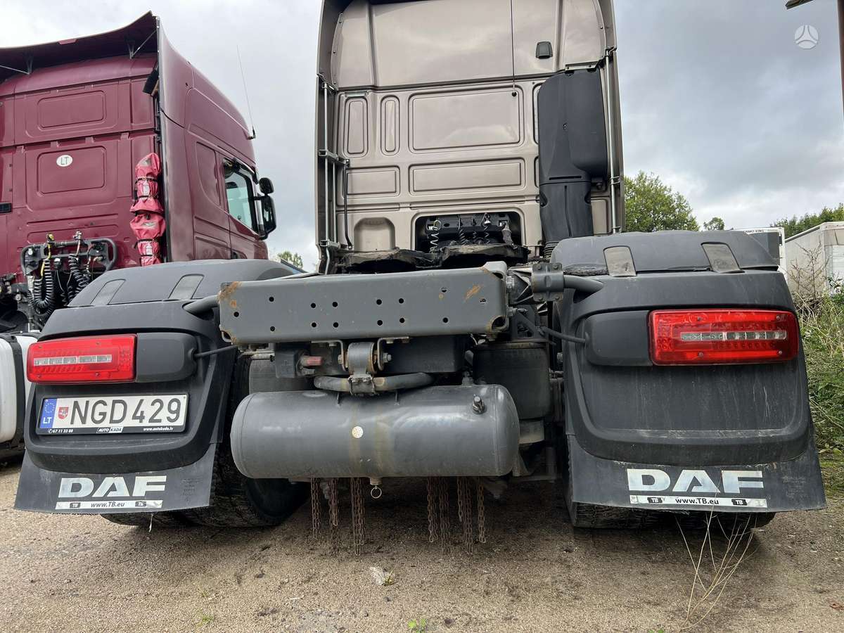 DAF 460 XF FT, 2 miegamosios vietos