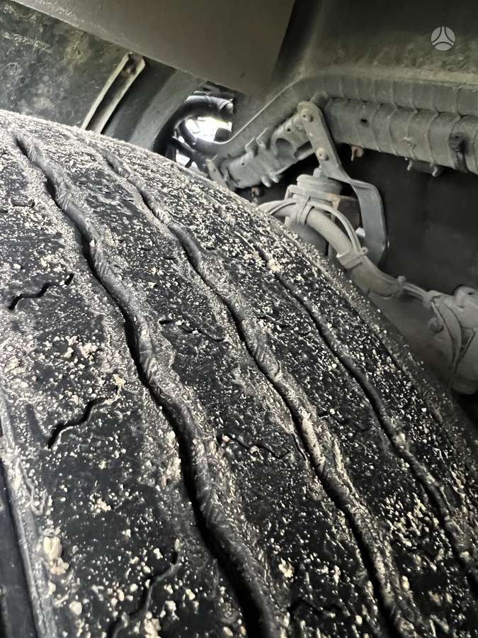 DAF 460 XF FT, 2 miegamosios vietos