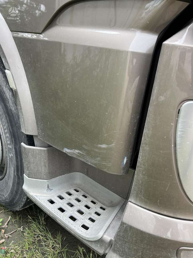 DAF 460 XF FT, 2 спальных места