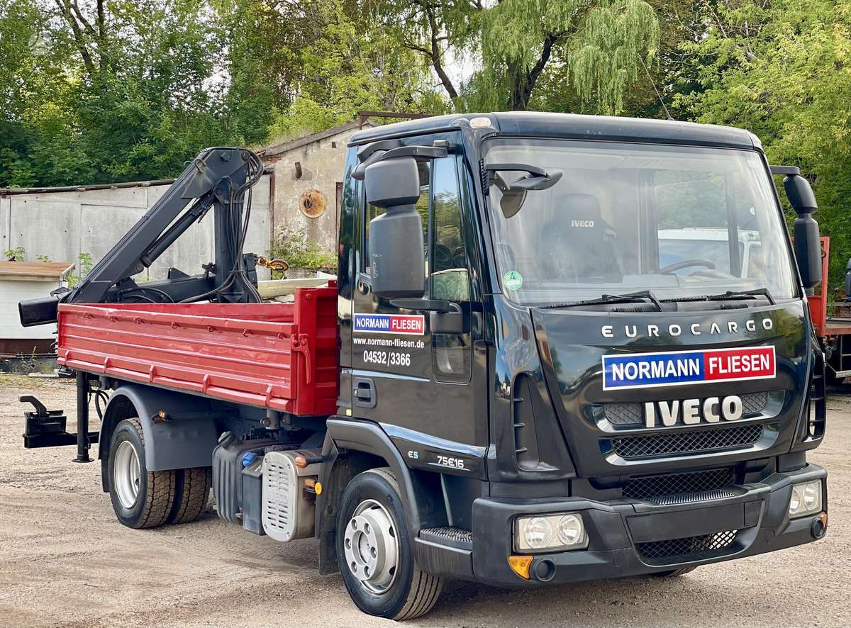 Iveco EUROCARGO, самосвалы с краном