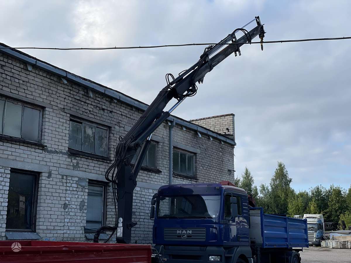 Iveco EUROCARGO, самосвалы с краном