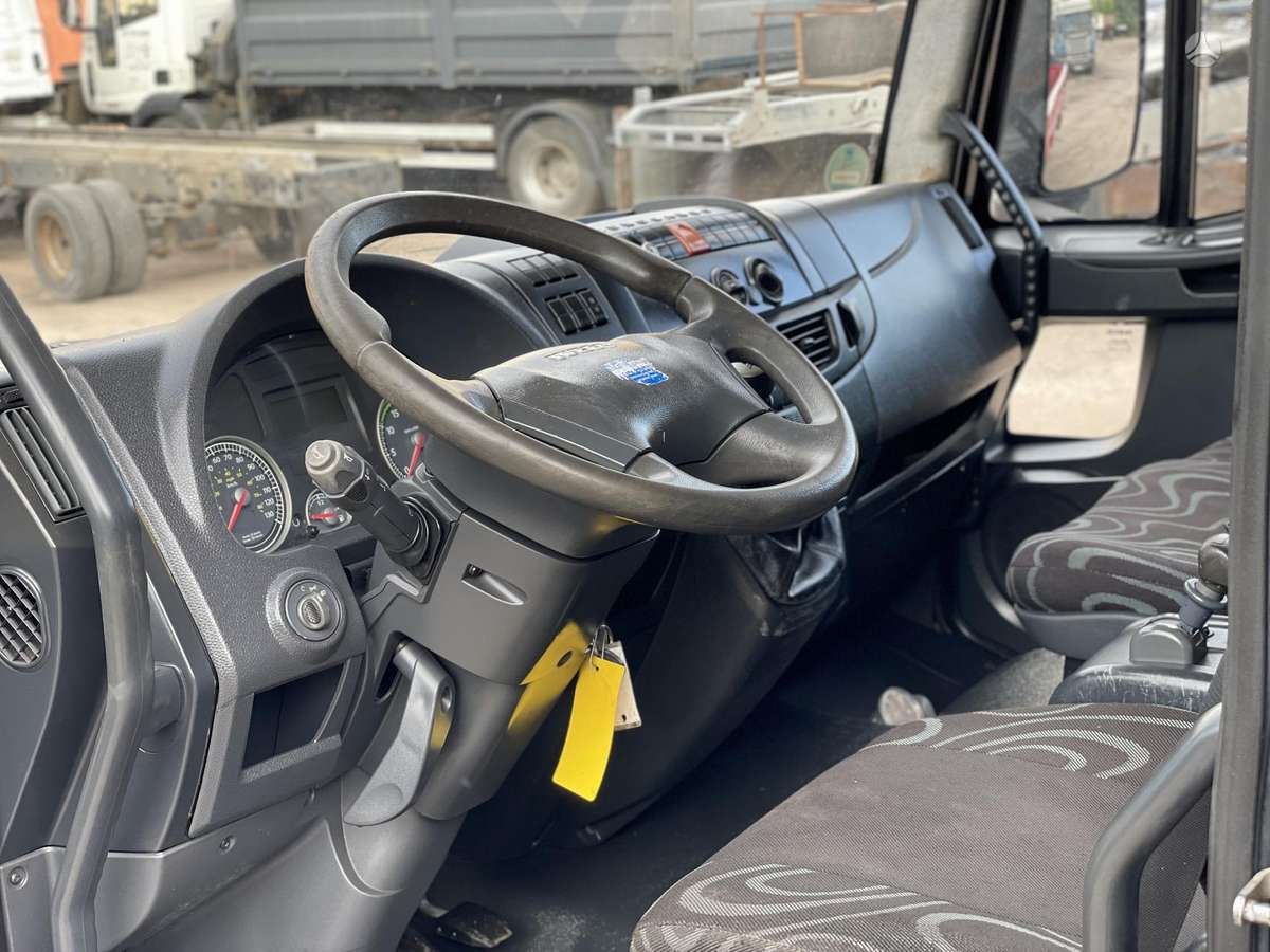 Iveco EUROCARGO, самосвалы с краном