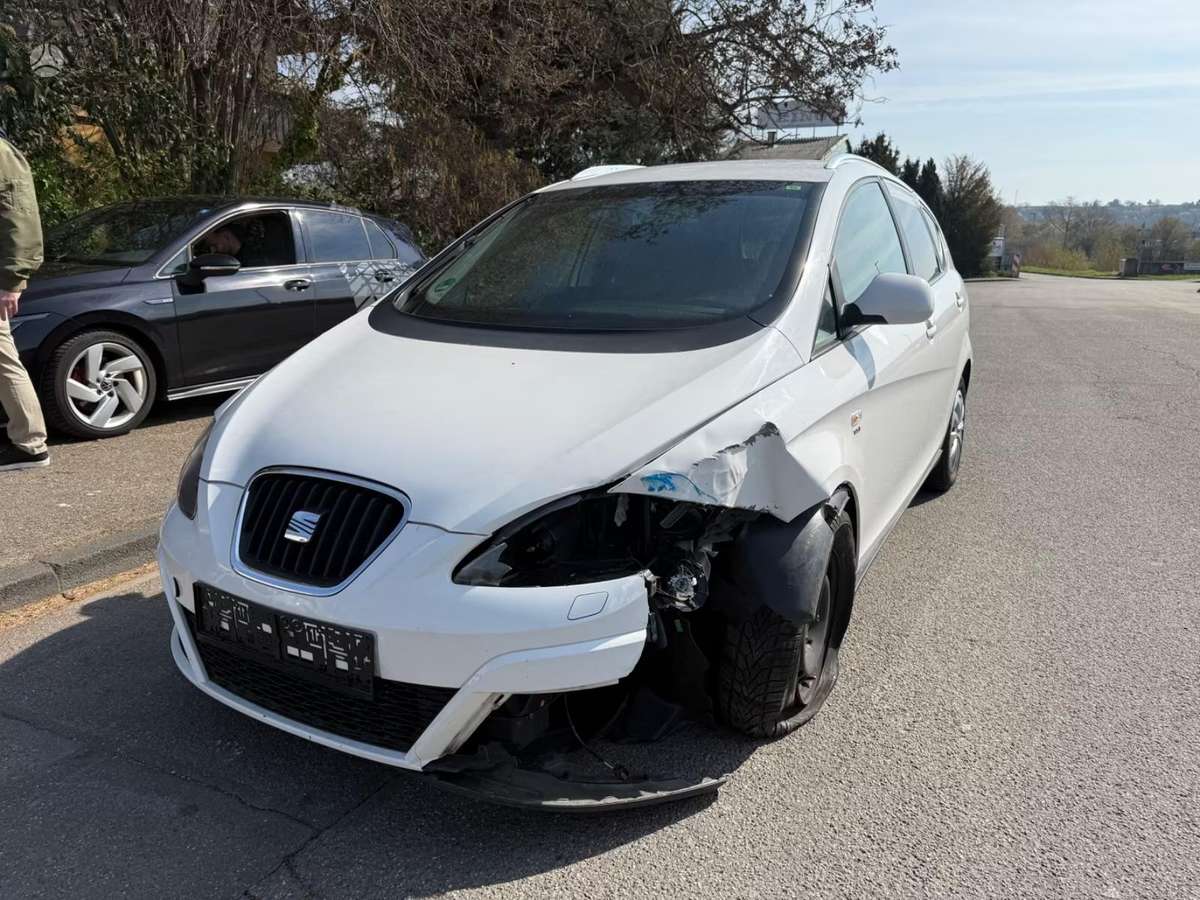 Seat Altea XL, CDA, dalimis