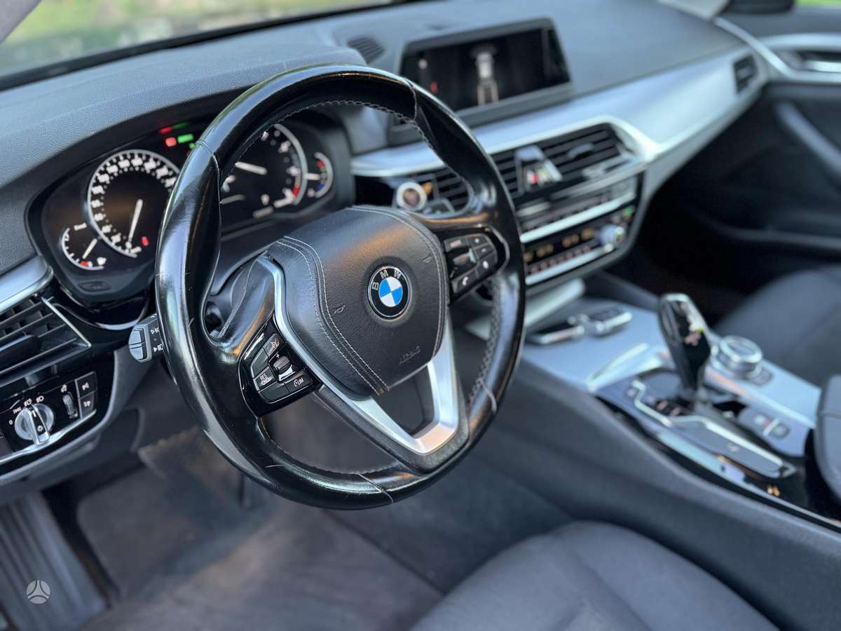 BMW 530, 3.0 l., wagon