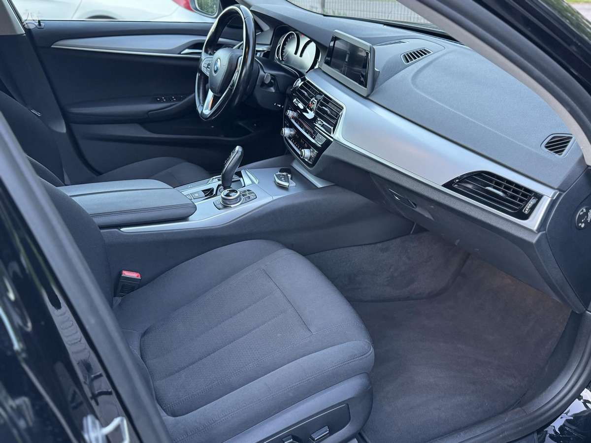BMW 530, 3.0 l., wagon