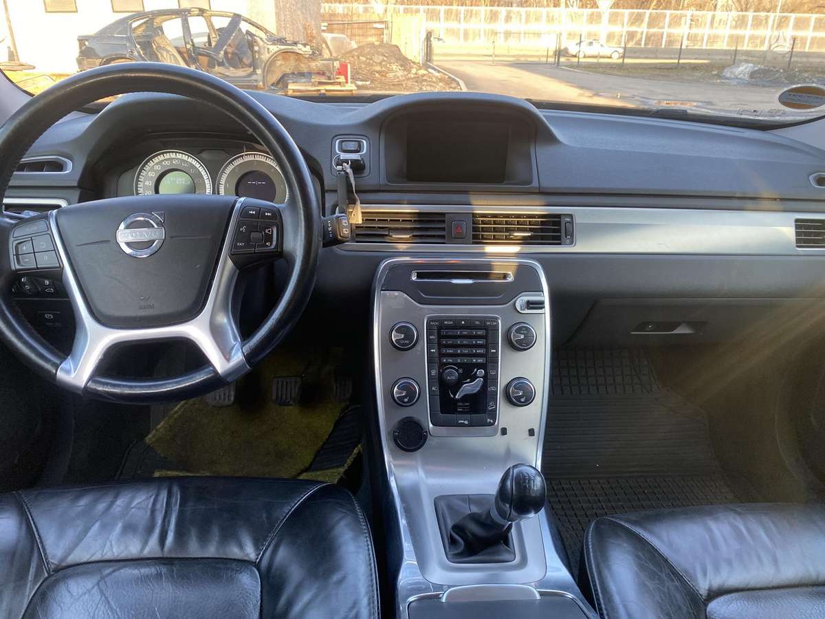 Volvo XC70, 2.4 l., Универсал