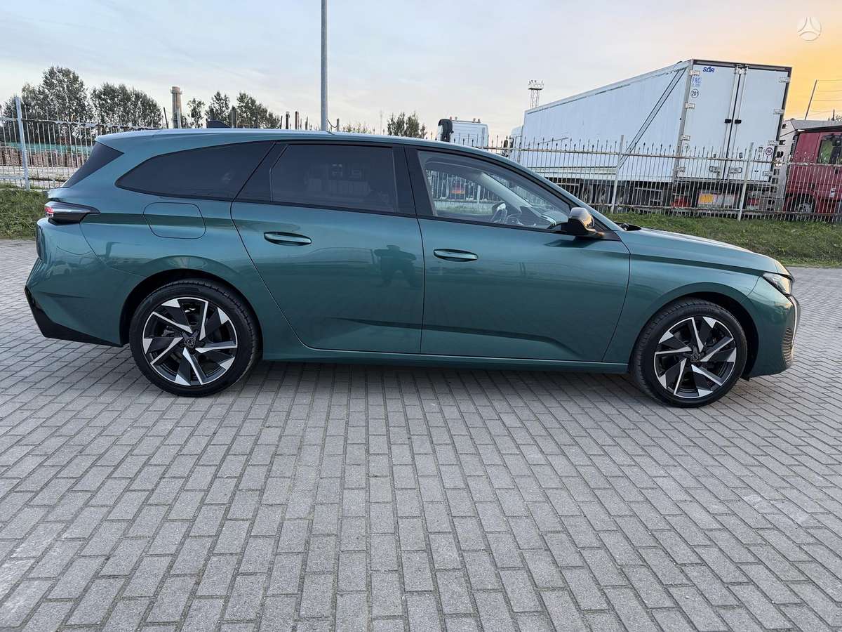 Peugeot 308, 1.2 l., Универсал