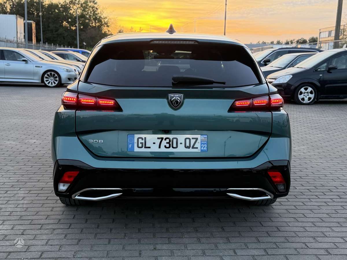 Peugeot 308, 1.2 l., Универсал