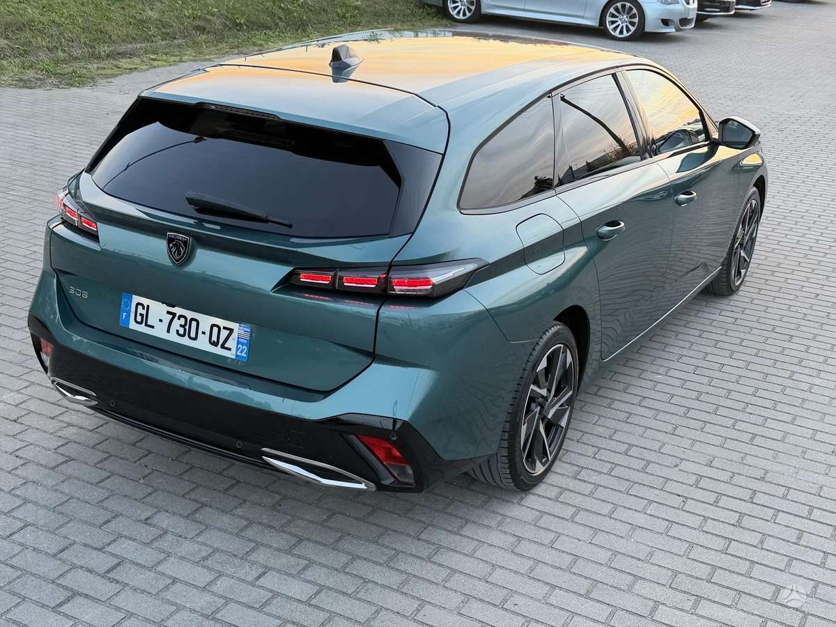 Peugeot 308, 1.2 l., Универсал
