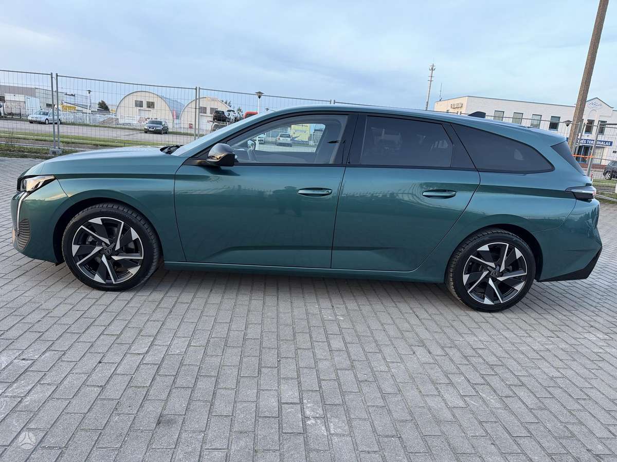 Peugeot 308, 1.2 l., Универсал