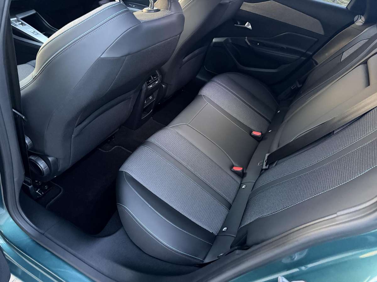 Peugeot 308, 1.2 l., Универсал