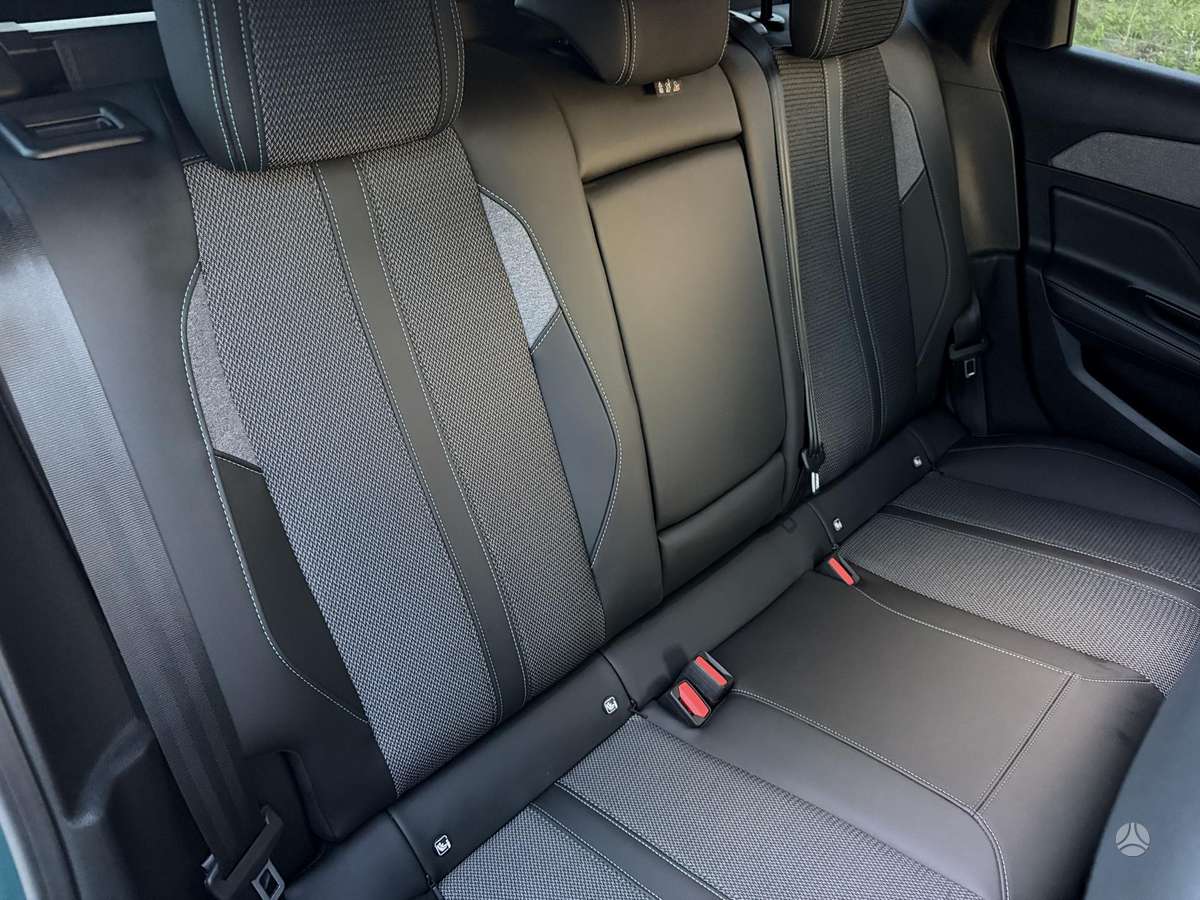 Peugeot 308, 1.2 l., Универсал